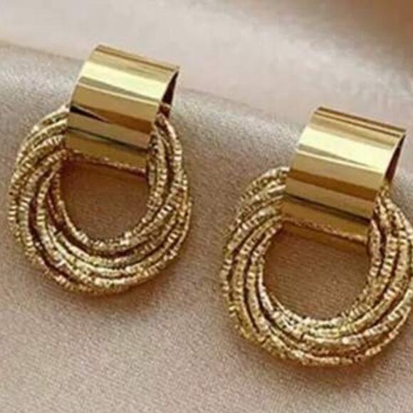 Gold Multi Circle Earrings - Picture 1 of 2